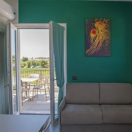 Lough Appartement Colà